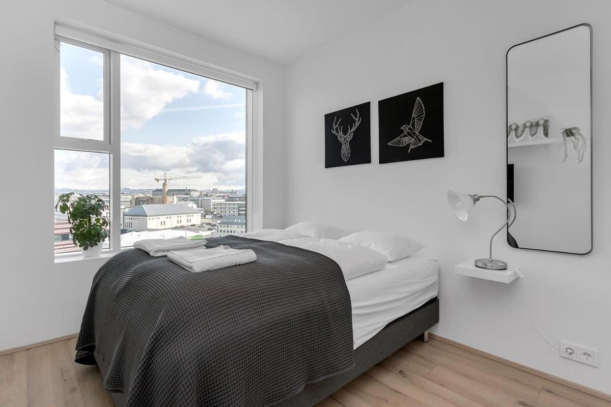 Spacious Luxury 3Br Apartment With 2 Bathrooms 1003 Ρέυκιαβικ Εξωτερικό φωτογραφία